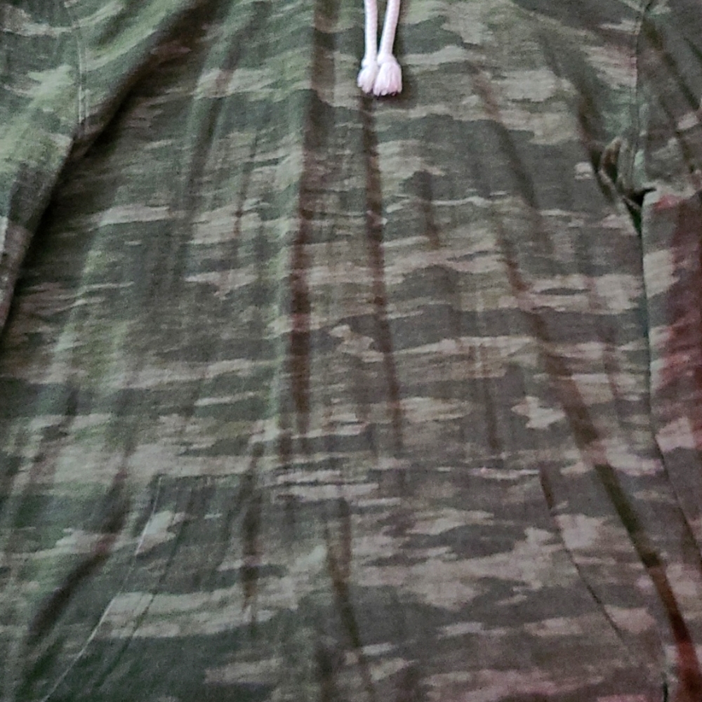 Small Camaflouge Green Hoodie